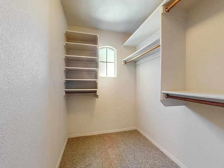 6512 Los Pueblos Pl NW — Photo 10