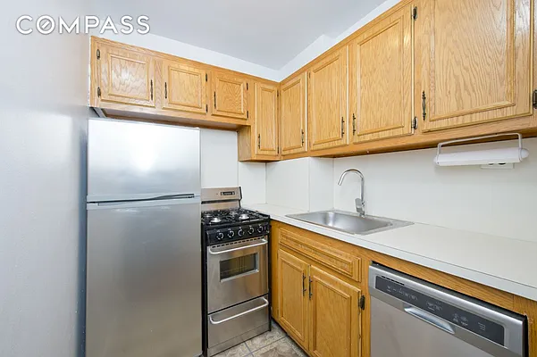 Rented by Compass | media 20