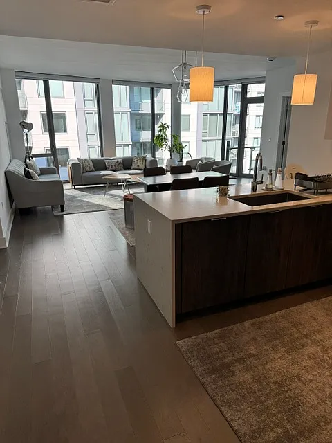 9 Avenue At Port Imperial #815