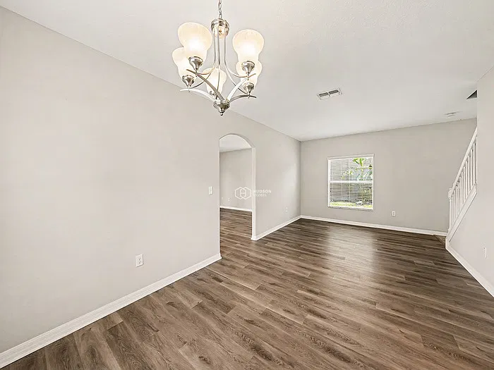 1941 Hawks View Dr — Photo 4