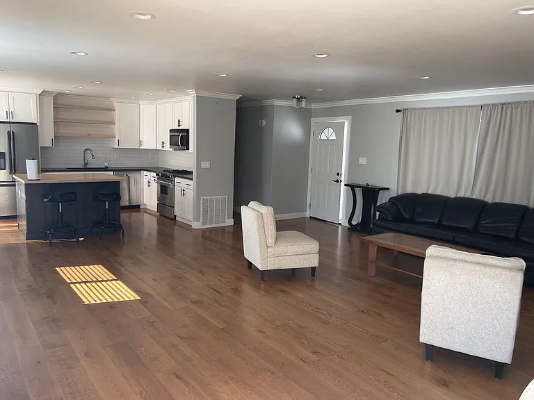 3006 Chestnut Hill Dr — Photo 7