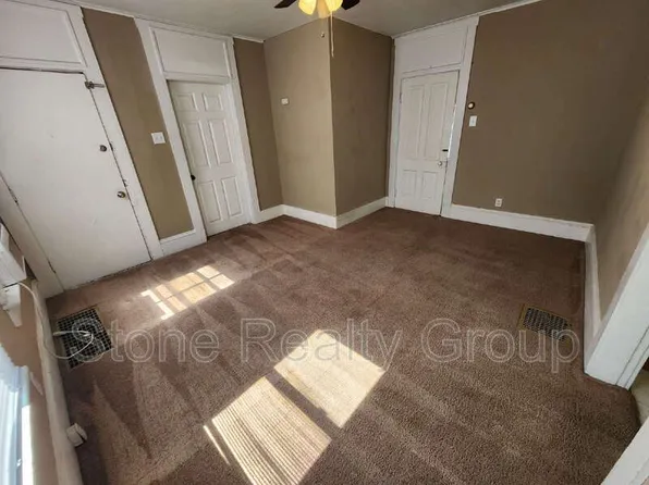 1436 S 4th St, Terre Haute, IN 47802