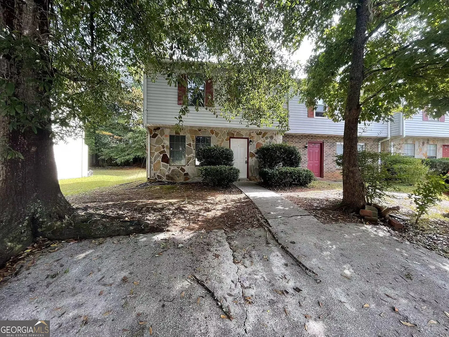 2 bed, 2.5 bath, 1232 sqft, $1,500 — Photo 3