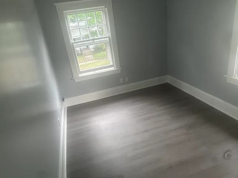615 W Morrell St — Photo 16