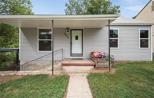 1st image of 4932 Freeman Ave