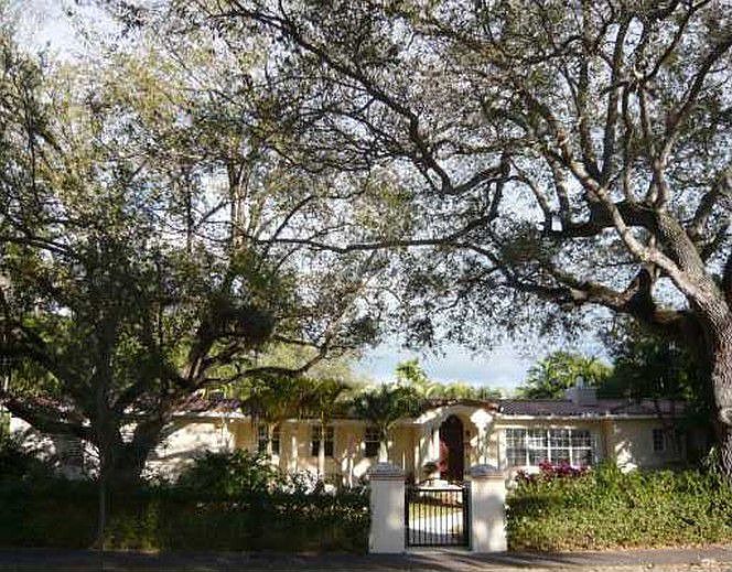 1st image of 5805 San Vicente St