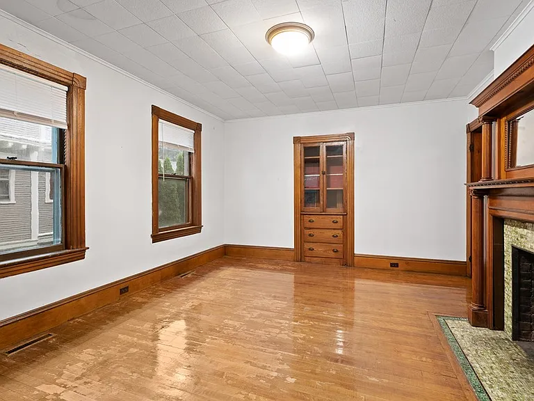 42 Butler Pl #3 — Photo 1