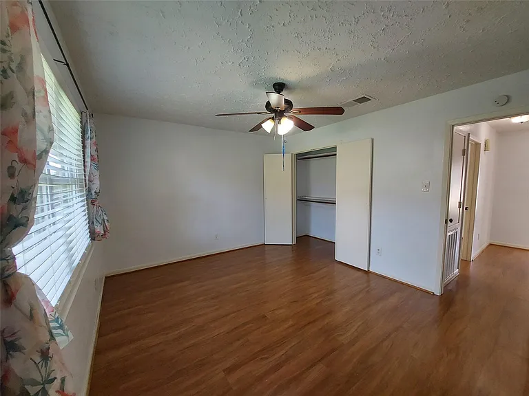 3807 Quiet Place Dr — Photo 6