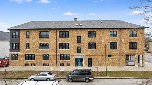 8656 S Burnham Ave #3B Photo 1