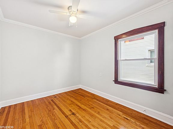 3rd image of 1633 S 18th Ave