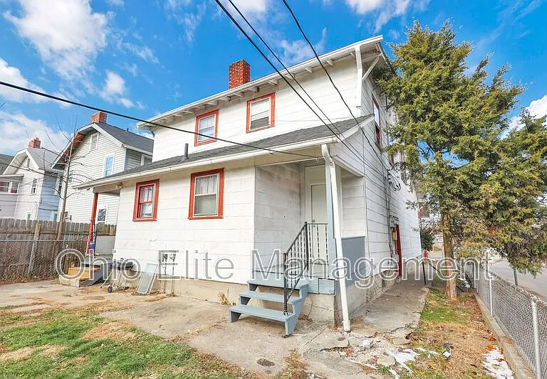 2709 Sullivant Ave — Photo 29
