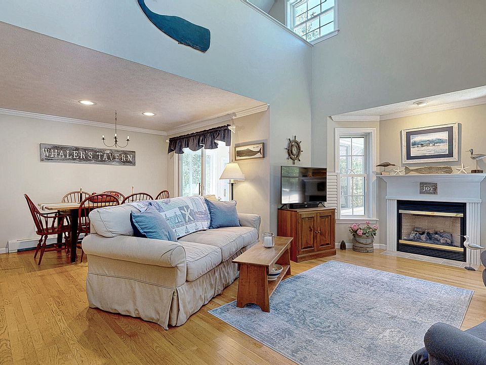 115 Hampton Glen Dr Kennebunk ME Zillow