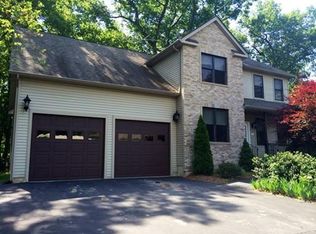 5 Silver Lake Dr, Agawam, MA 01001