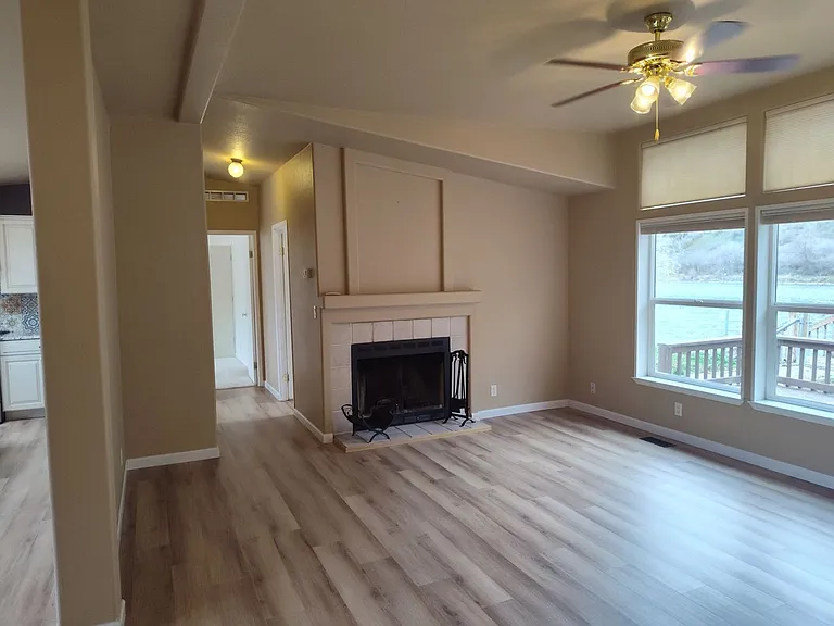 20296 Clearwater Dr — Photo 13