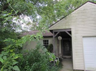 107 Creekview Dr, Baltimore, OH 43105