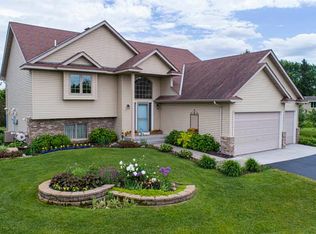 440 Meadow Rose Ct, Delano, MN 55328