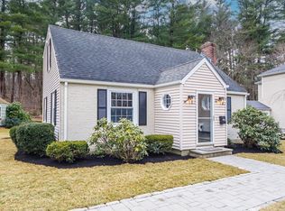 32 Macarthur Rd, Natick, MA 01760