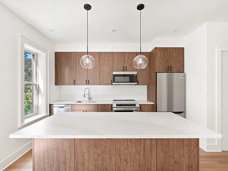 278 Lefferts Ave #2 — Photo 2
