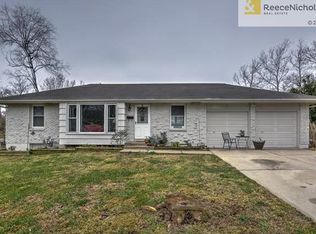 10704 Bales Ave, Kansas City, MO 64137