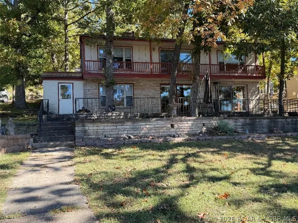 15 Bearcat Ln, Sunrise Beach, MO 65079