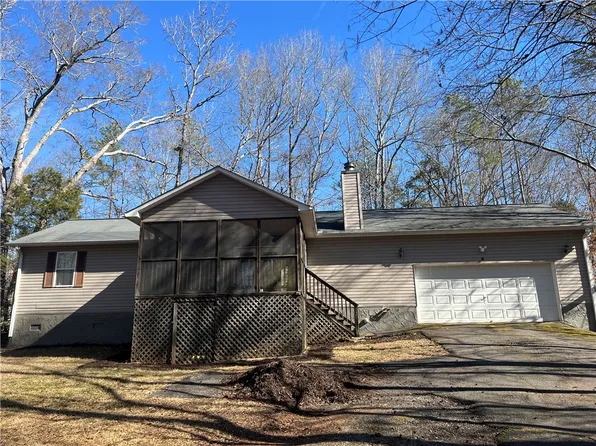 2616 Rainey Rd, Starr, SC 29684