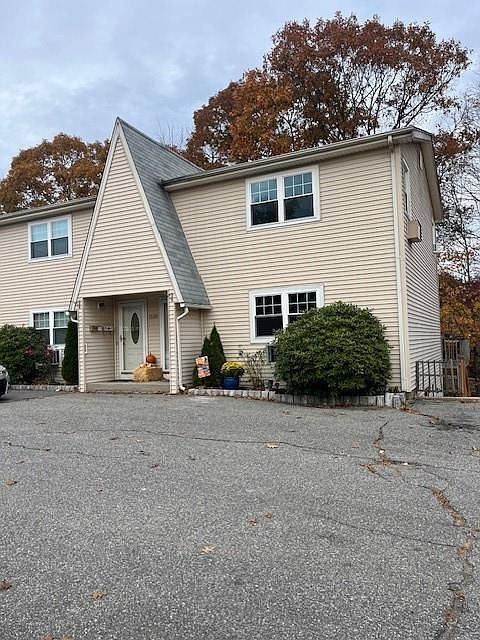 1st image of 1569 Douglas Ave #2