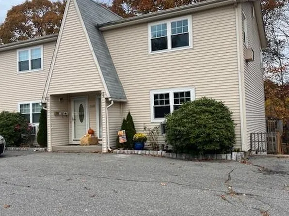 1569 Douglas Ave #2, North Providence, RI 02904