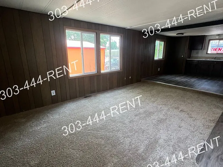 204 Oak St — Photo 4