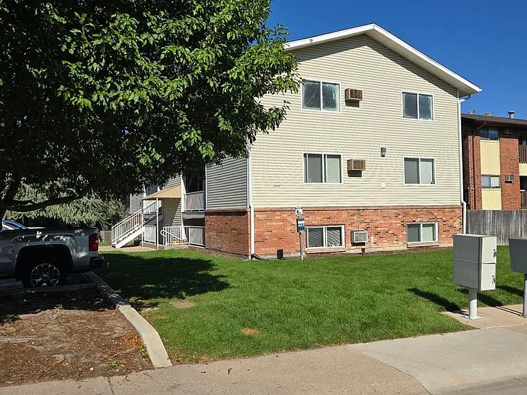 2153 27th Avenue Ct — Photo 20