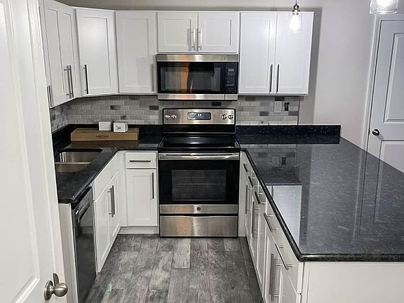 5th image of 463-465 Whalley Ave #L