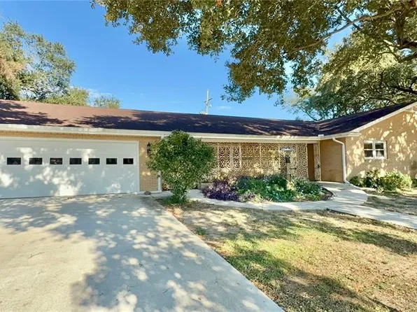 2625 Gemini St, Harvey, LA 70058