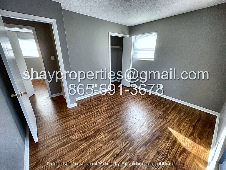 8220 Fallen Rock Dr — Photo 8