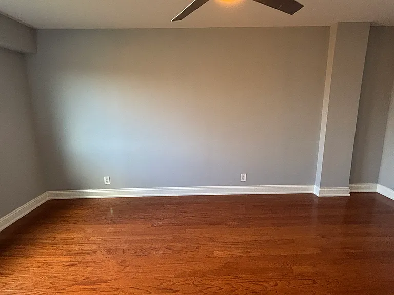60 Parkway Dr E #4JJ — Photo 13
