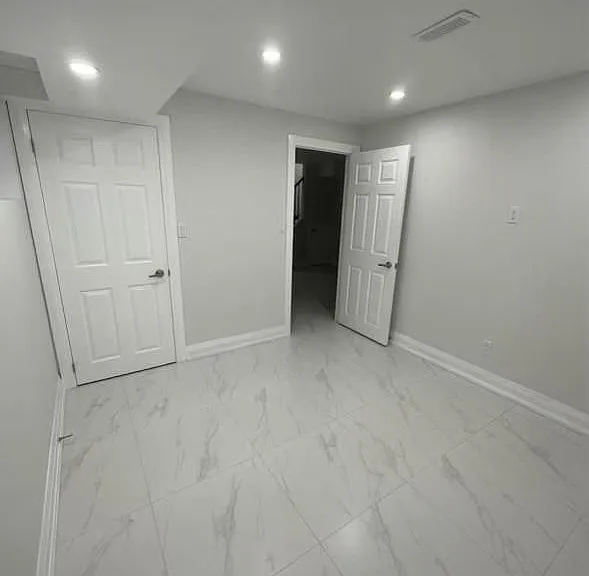 51 Sharpe Cres — Photo 5