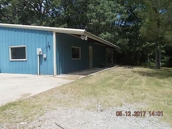 3rd image of 120 Black Oak Dr
