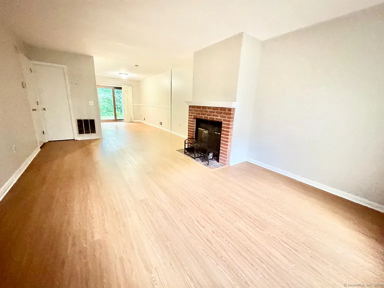 1 Horizon Dr #11 — Photo 5