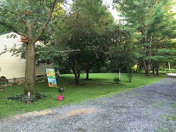 3rd image of 453 Route 29