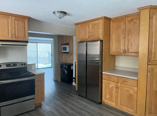 1317 E Waters Ln, Sandy, UT 84093