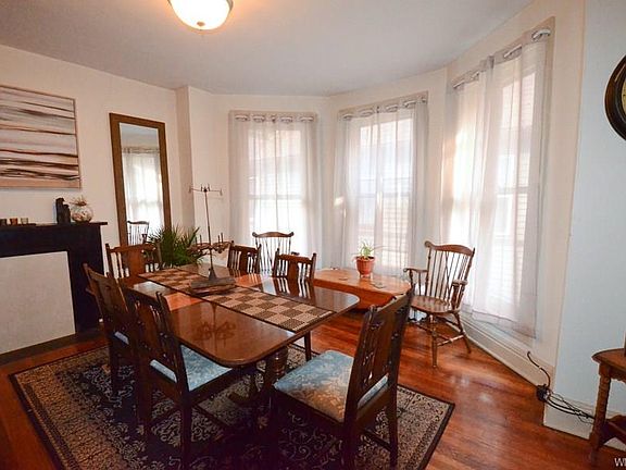 5th image of 205 Richmond Ave