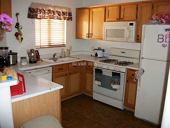 3rd image of 4555 E Sahara Ave Unit 267
