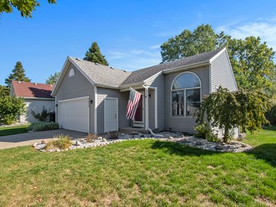3072 Roberts Way, Holland, MI, 49424