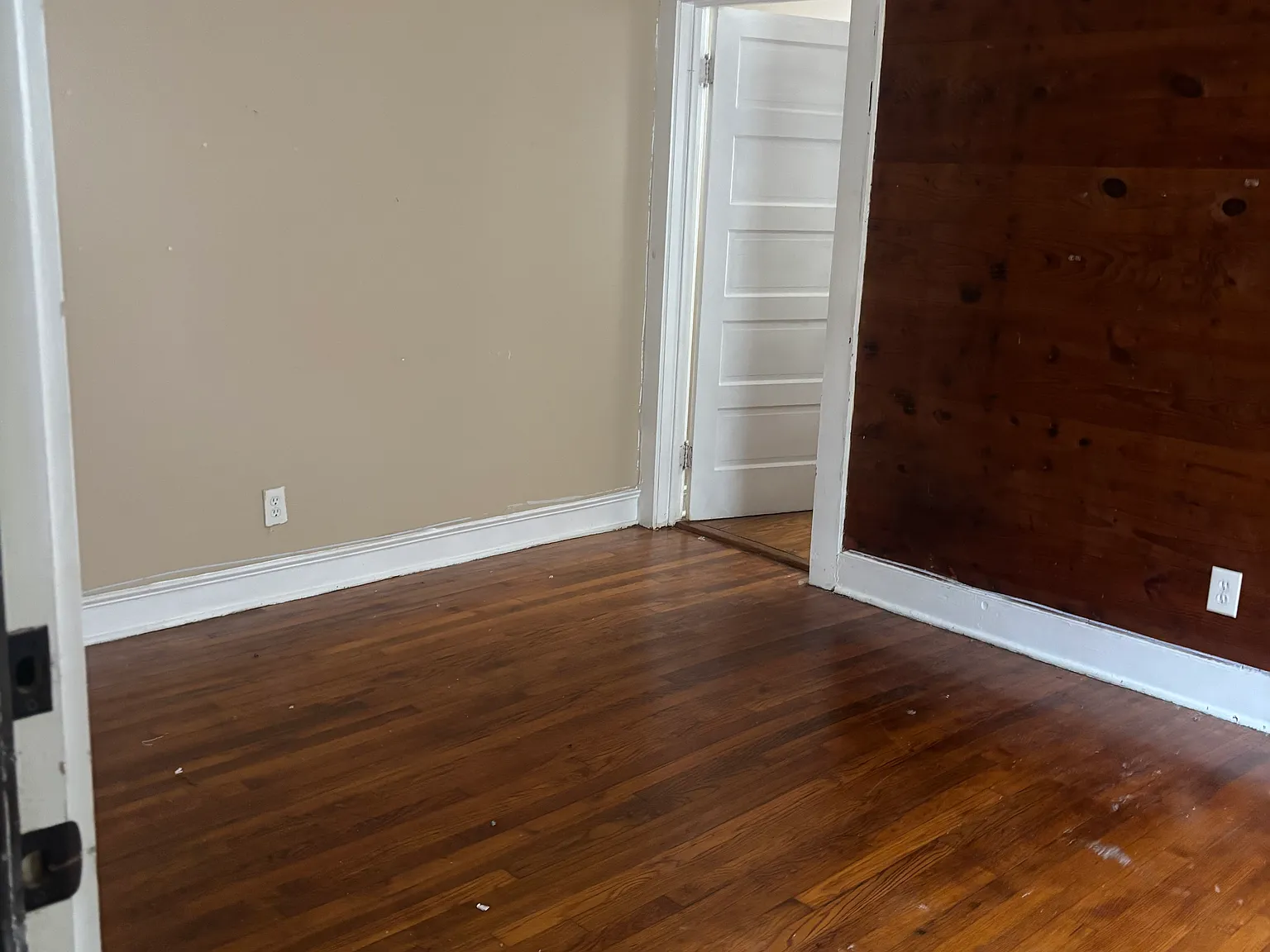 Studio, 800 sqft, $750 — Photo 3