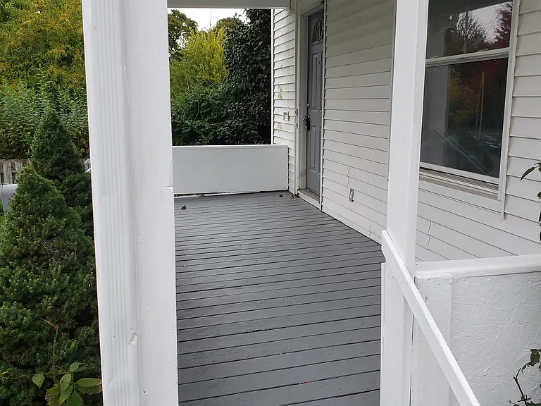 610 N Sycamore St #1 — Photo 2