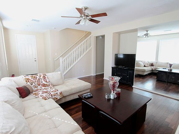 4th image of 32359 Fernleaf Dr