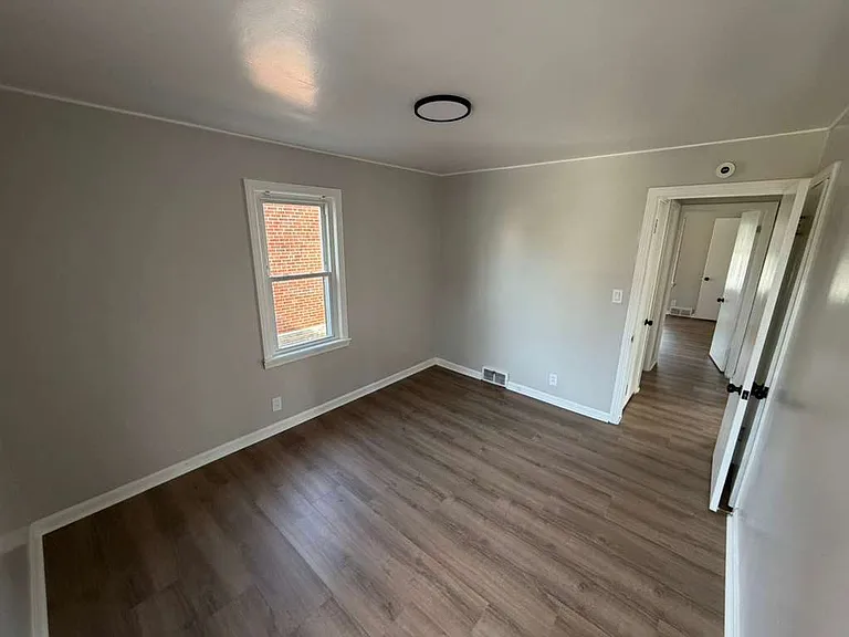 14509 Rockside Rd — Photo 6