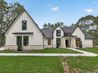8767 Lauren Ln, Waller, TX 77484