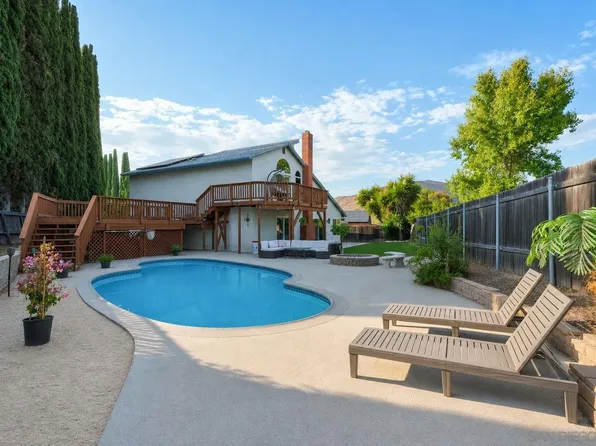 8065 El Extenso Ct, San Diego, CA 92119