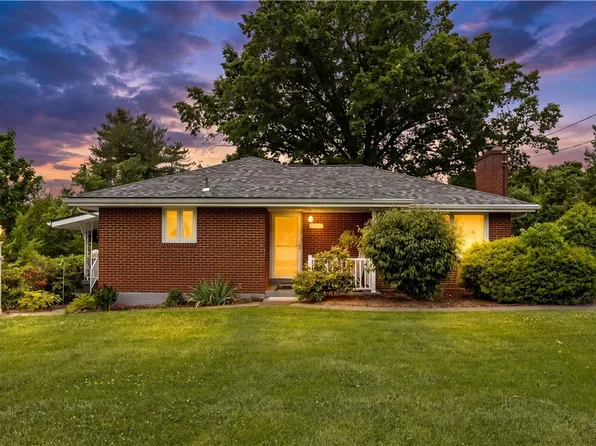 1705 Arona Rd, Irwin, PA 15642