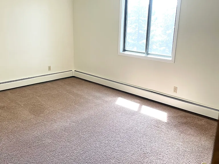 Pineview Estates — Photo 11