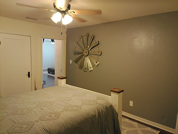 4th image of 919 Tilford Ave